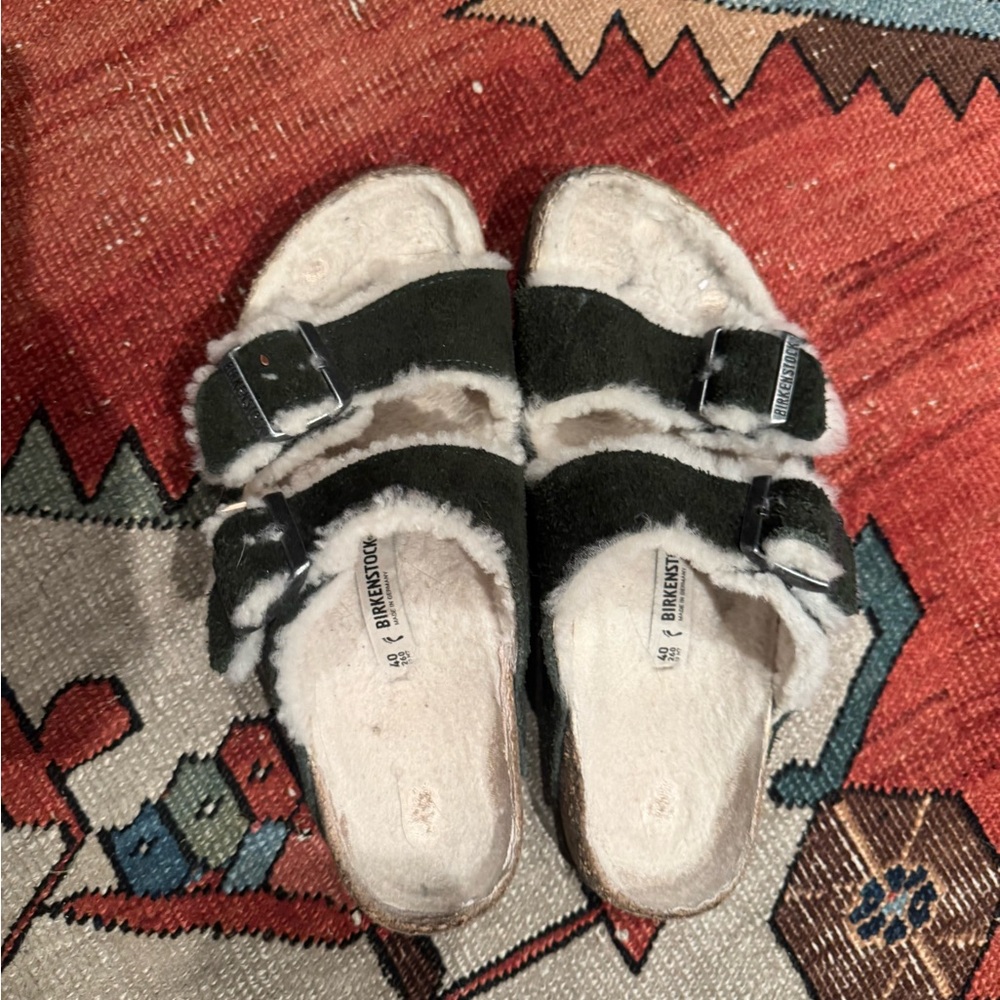Birkenstock Shearling Arizona, size 40 (9-9.5)